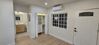 21212 Merridy St, Unit 214 in Chatsworth, CA - Building Photo - Building Photo