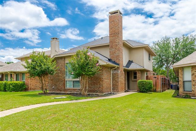 2010 Greenview Dr in Carrollton, TX - Building Photo - Building Photo