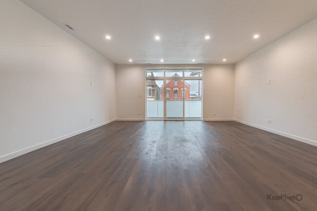 1921 S Jefferson St in Chicago, IL - Building Photo - Building Photo