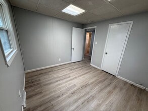 4251 Dolores Ave in Warren, MI - Building Photo - Building Photo