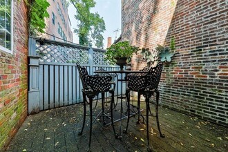 36 Melrose St in Boston, MA - Foto de edificio - Building Photo