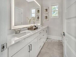 456 Parkway Dr NE in Atlanta, GA - Building Photo - Building Photo