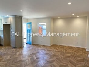 305 Short Alley in Hollister, CA - Building Photo - Building Photo