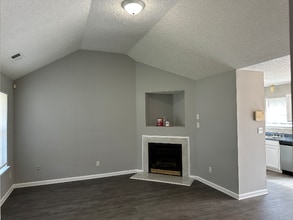 7239 Kavan Hunter Dr in Charlotte, NC - Foto de edificio - Building Photo