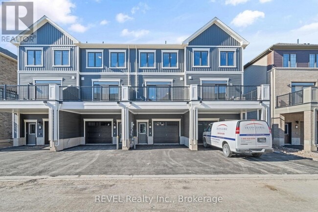 property at 39 Lilac Ln