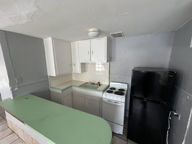 property at 4309 Fredericksburg Rd