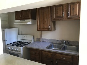 2962 Harford Rd-Unit -1 in Baltimore, MD - Building Photo - Building Photo