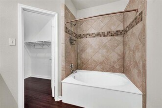 2010 Downing St in Allen, TX - Building Photo - Building Photo