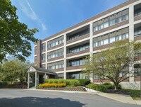 Exterior - Bridgeview Apartments in Allentown, Pennsylvania