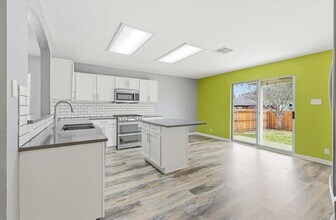 1718 Lloydminister Way in Cedar Park, TX - Building Photo - Building Photo