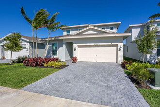 13404 Brotherhood Wy in Delray Beach, FL - Building Photo - Building Photo