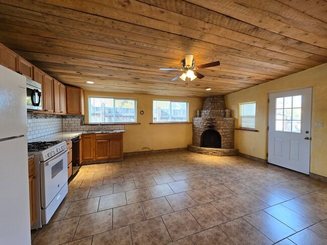 property at 941 Agua Fria St