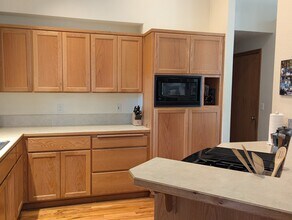 19883 Quail Pine Loop in Bend, OR - Building Photo - Building Photo