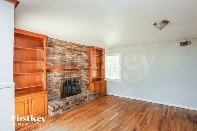 property at 3424 Chaffin Dr