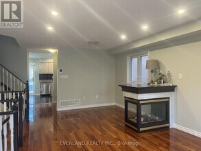 15 Orchid Rd in Markham, ON - Building Photo - Building Photo