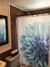 421 10th St SW in Puyallup, WA - Building Photo - Building Photo