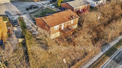 608 McCurdy Ct in Lexington, KY - Building Photo - Building Photo