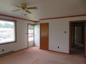 303 Mac Arthur Ave in Colonial Heights, VA - Building Photo - Building Photo