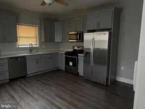 1147 Indiana Ave in Trenton, NJ - Building Photo - Building Photo