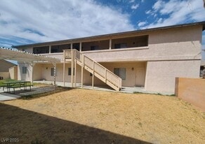 1444 Star Rd in Pahrump, NV - Building Photo