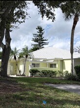 310 Wexford Terrace in Venice, FL - Building Photo - Building Photo