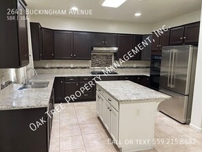 2641 Buckingham Ave in Clovis, CA - Building Photo - Building Photo