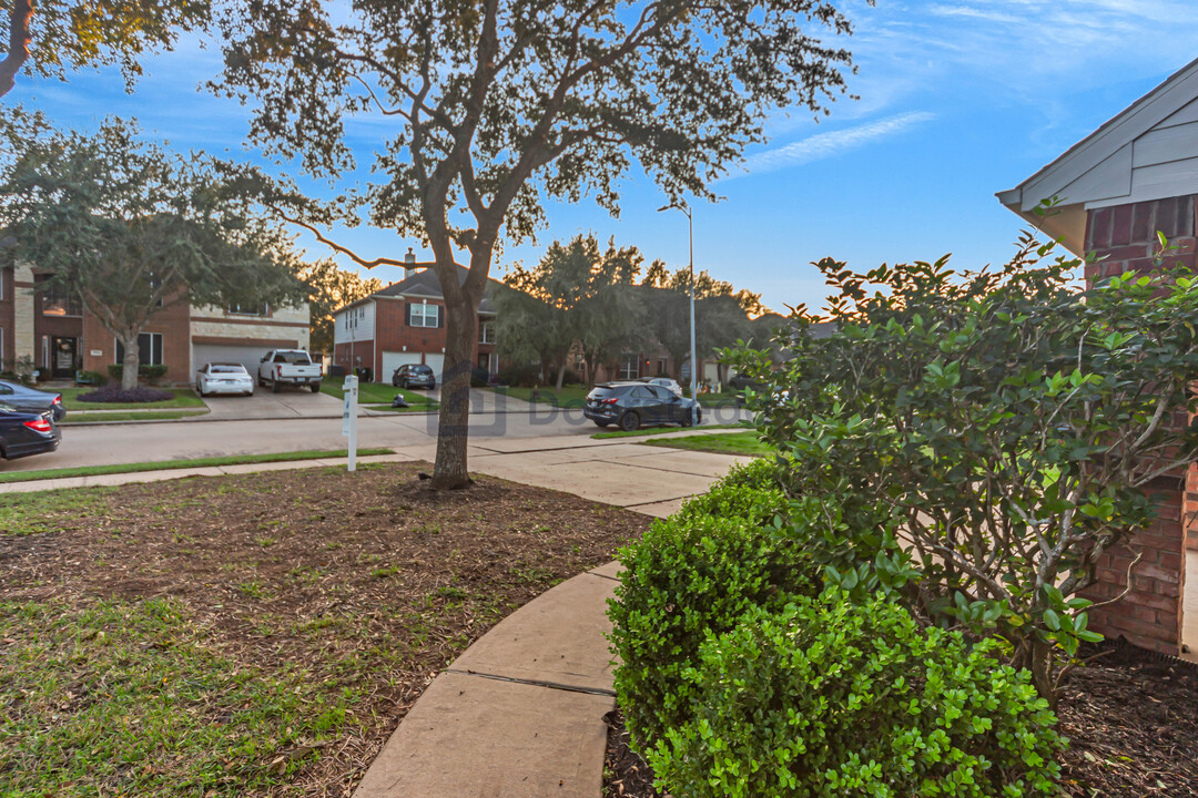 7703 Summer Night Ln in Rosenberg, TX - Building Photo