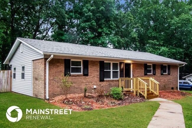 214 Forest Park Rd in Matthews, NC - Building Photo - Building Photo