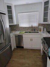 934 Royal Tern Way in Oceanside, CA - Building Photo - Building Photo