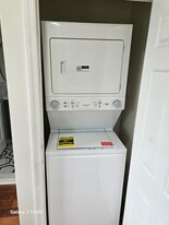 424 Leslie St, Unit 3 in Newark, NJ - Building Photo