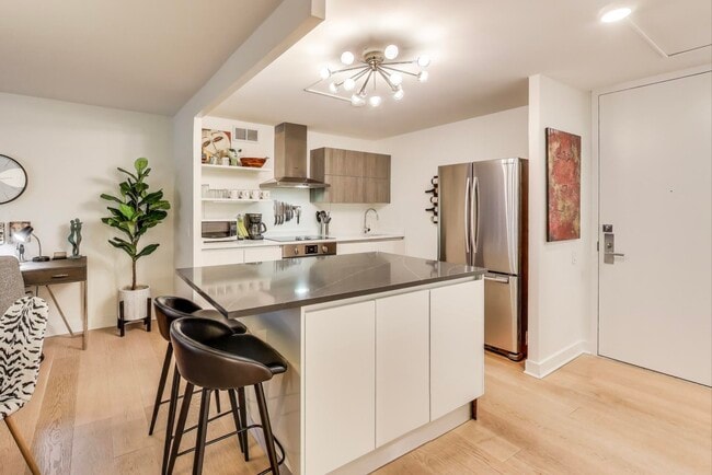 property at 110 E Delaware Pl