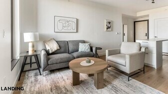 632 Howard Rd SE, Unit 425 in Washington, DC - Building Photo