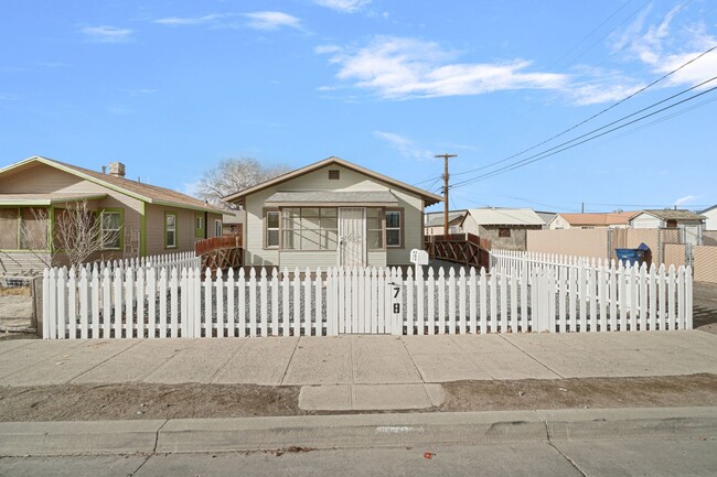 78 W Park St in Fallon, NV - Building Photo - Building Photo