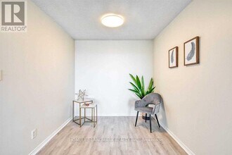 35 Empress Ave in Toronto, ON - Building Photo - Building Photo