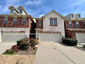 2356 Aspermont Way in Lewisville, TX - Building Photo