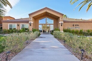 Crescent Ridge Apartments in Henderson, NV - Building Photo