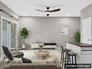 8460 N 22nd Dr in Phoenix, AZ - Building Photo - Building Photo