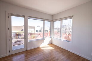 Ionosphere Apartment Complex in Longmont, CO - Building Photo