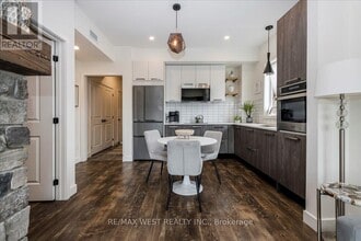 12 Beckwith Ln in Blue Mountains, ON - Building Photo - Building Photo