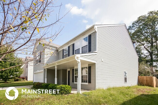 5539 Hammermill Dr in Harrisburg, NC - Building Photo - Building Photo