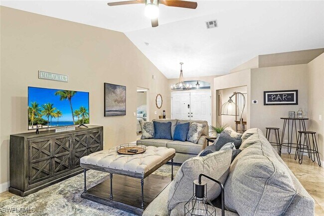 1026 SE 30th St in Cape Coral, FL - Building Photo - Building Photo