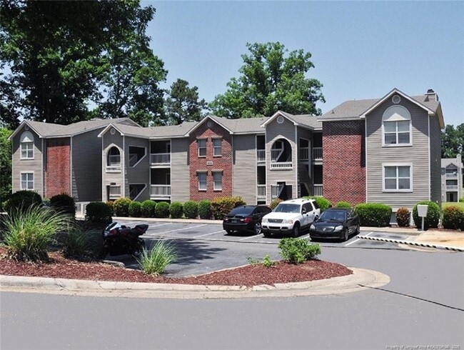 property at 663 Bartons Landing Pl