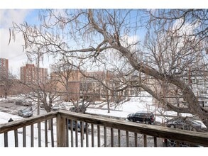 924 21st Ave S in Minneapolis, MN - Building Photo - Building Photo