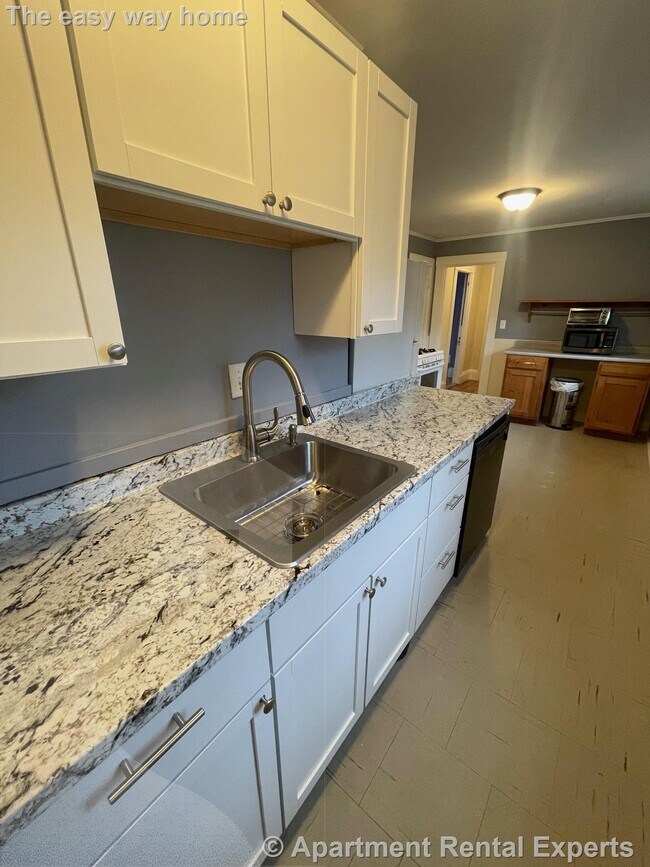 19 Porter St in Somerville, MA - Building Photo - Building Photo