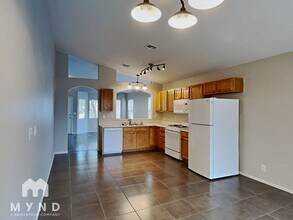 514 Oak Island Dr in North Las Vegas, NV - Building Photo - Building Photo