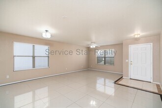 9403 W Highland Ave in Phoenix, AZ - Building Photo - Building Photo