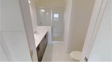 15600 SW 136th St in Miami, FL - Building Photo - Building Photo