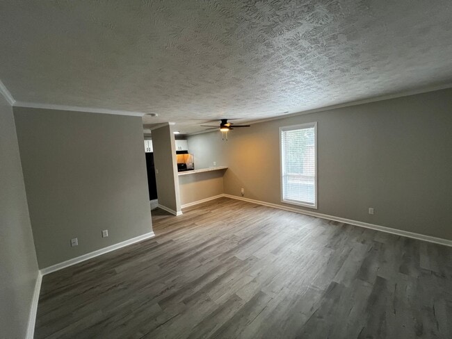 property at 5850 Century Oaks Dr