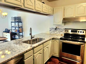 701 Parkway Vista Dr in Asheville, NC - Building Photo - Building Photo