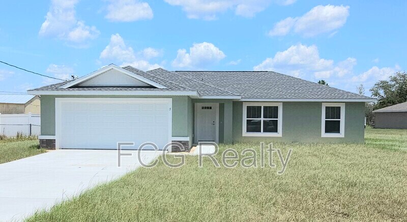 5 Ash Trail in Ocala, FL - Building Photo
